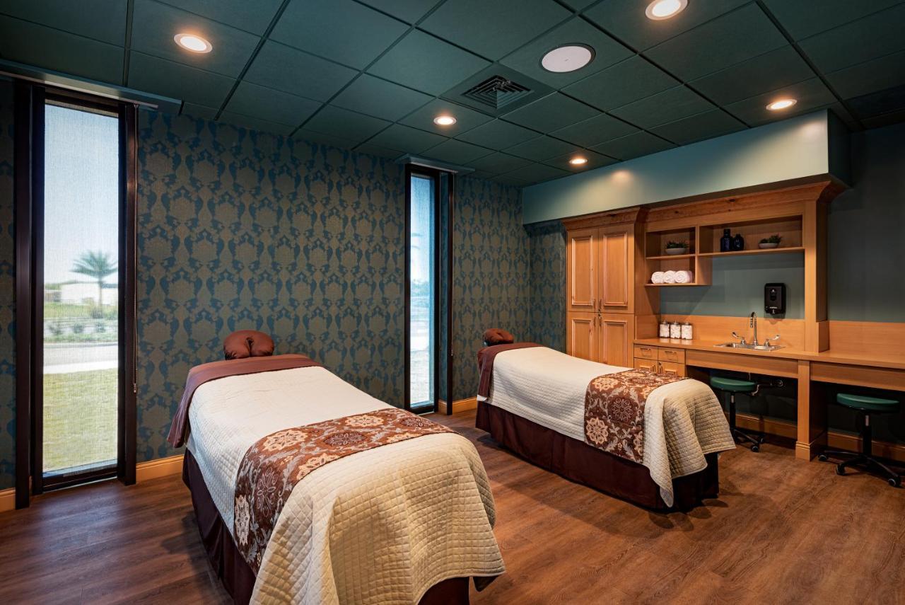 The Brownwood Hotel & Spa The Villages Extérieur photo